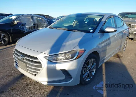 2018 Hyundai Elantra Sel z USA, uszkodzony, nr VIN KMHD84LF8JU504271